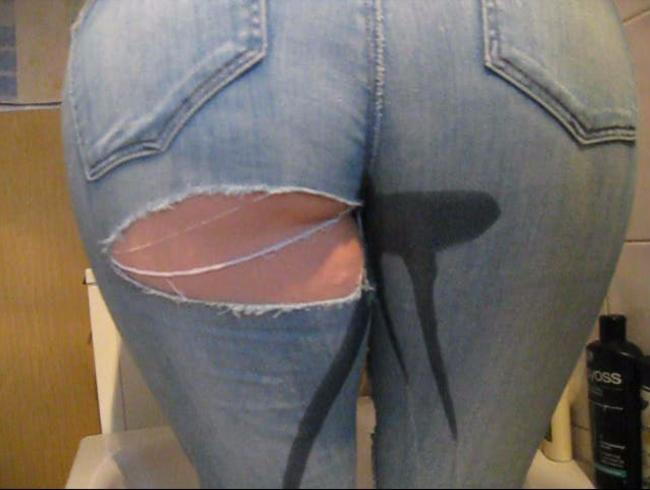 Mußte in meine Jeans pullern